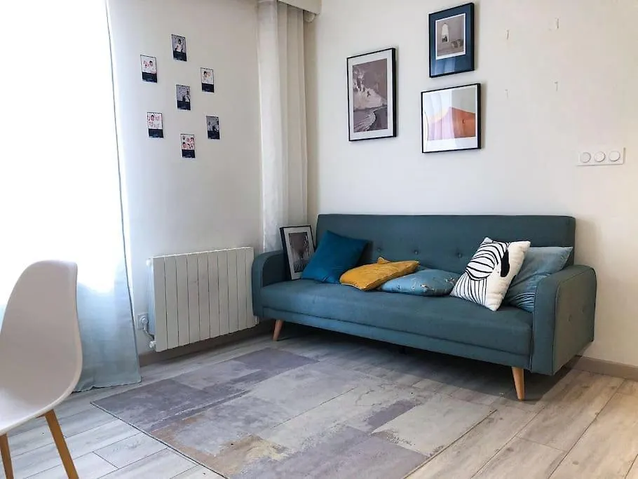 Le Pinky Bird Gutenberg 15 Apartment Paris